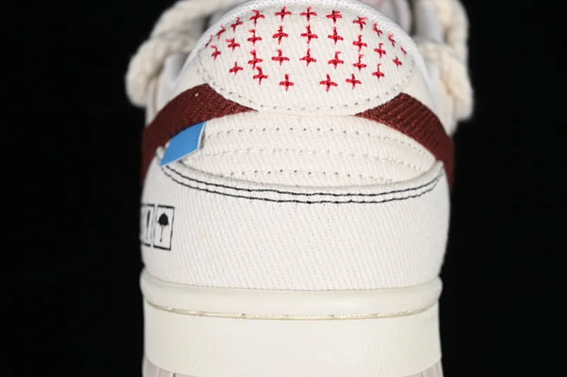 All categories Nk SB Dunk series Nk SB Dunk Low low-top sneakers J version Nk Dunk Low Retro "Light Orewood Brown" denim SB strap low-top casual sneakers DV0834-100